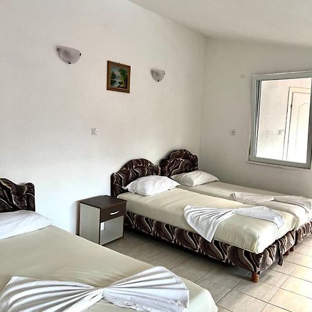Apartments Vila Fata Ulcinj Extérieur photo